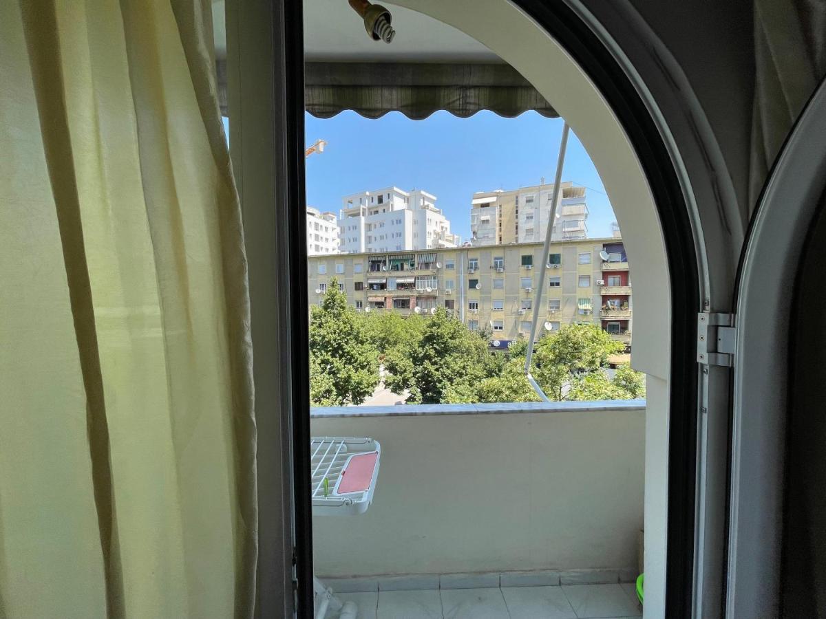 Tirana Flora Center Apartment Exterior photo